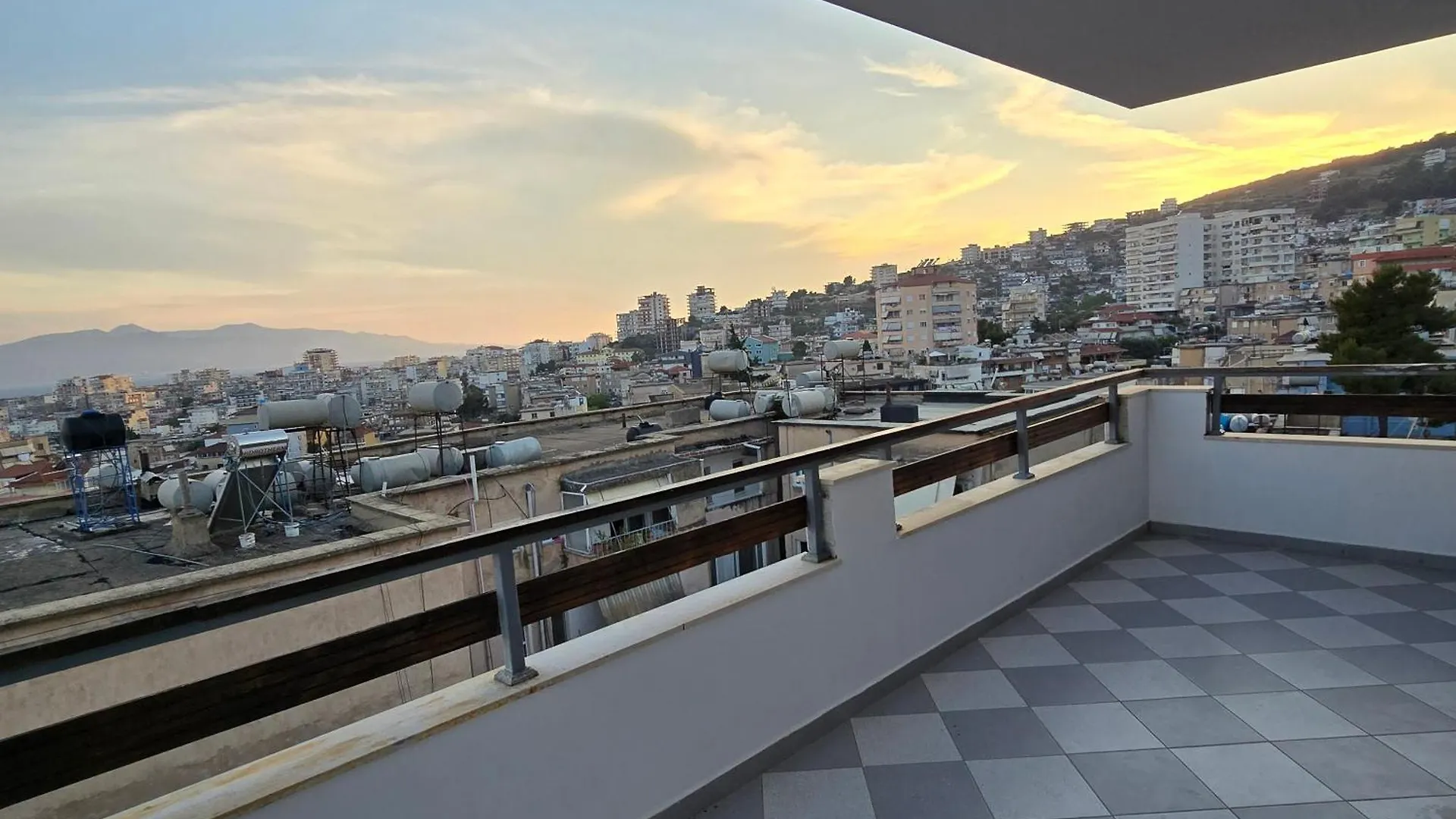Saranda Poseidonas Hostel Sarandë