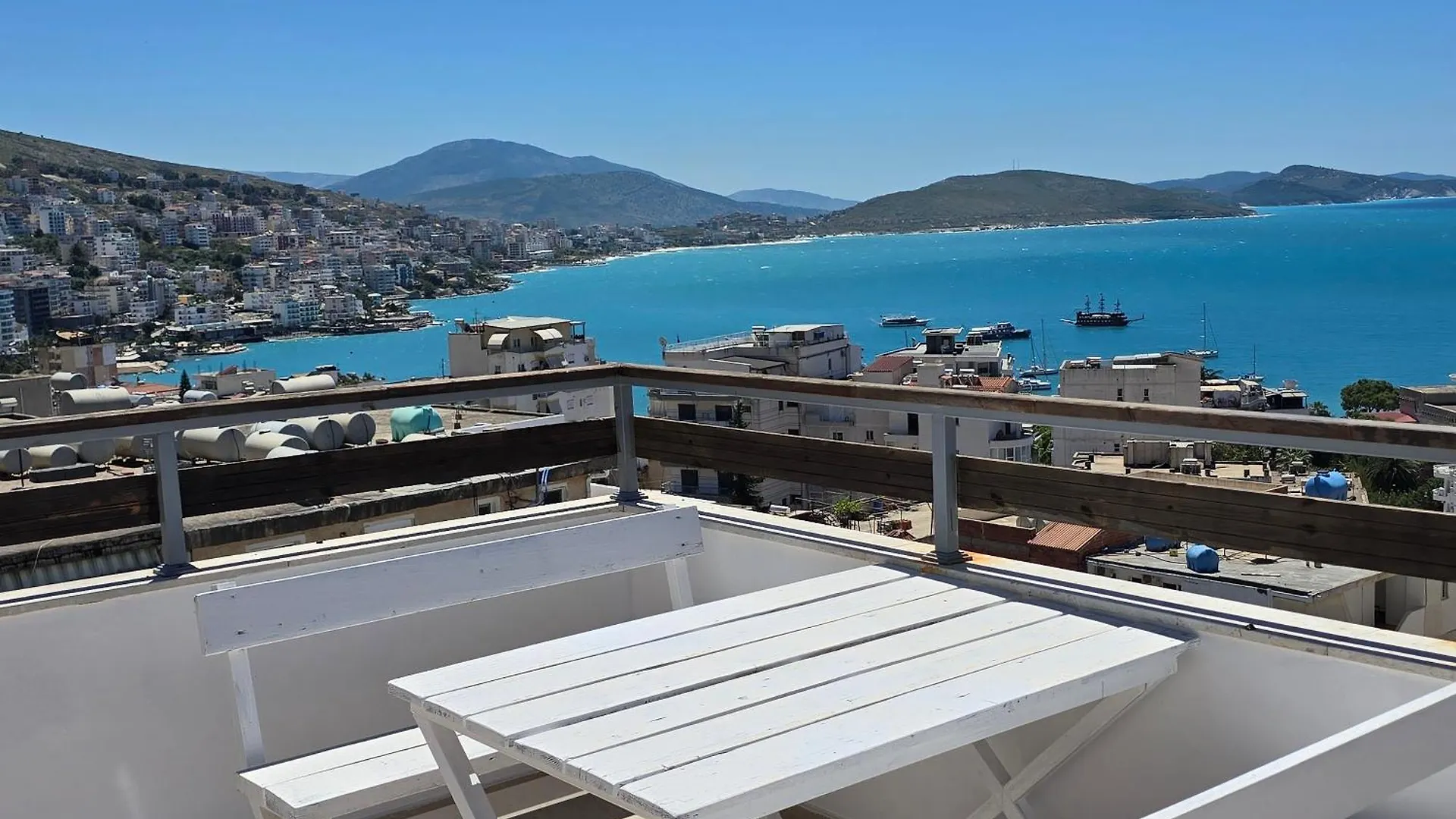 Saranda Poseidonas Hostel Albania